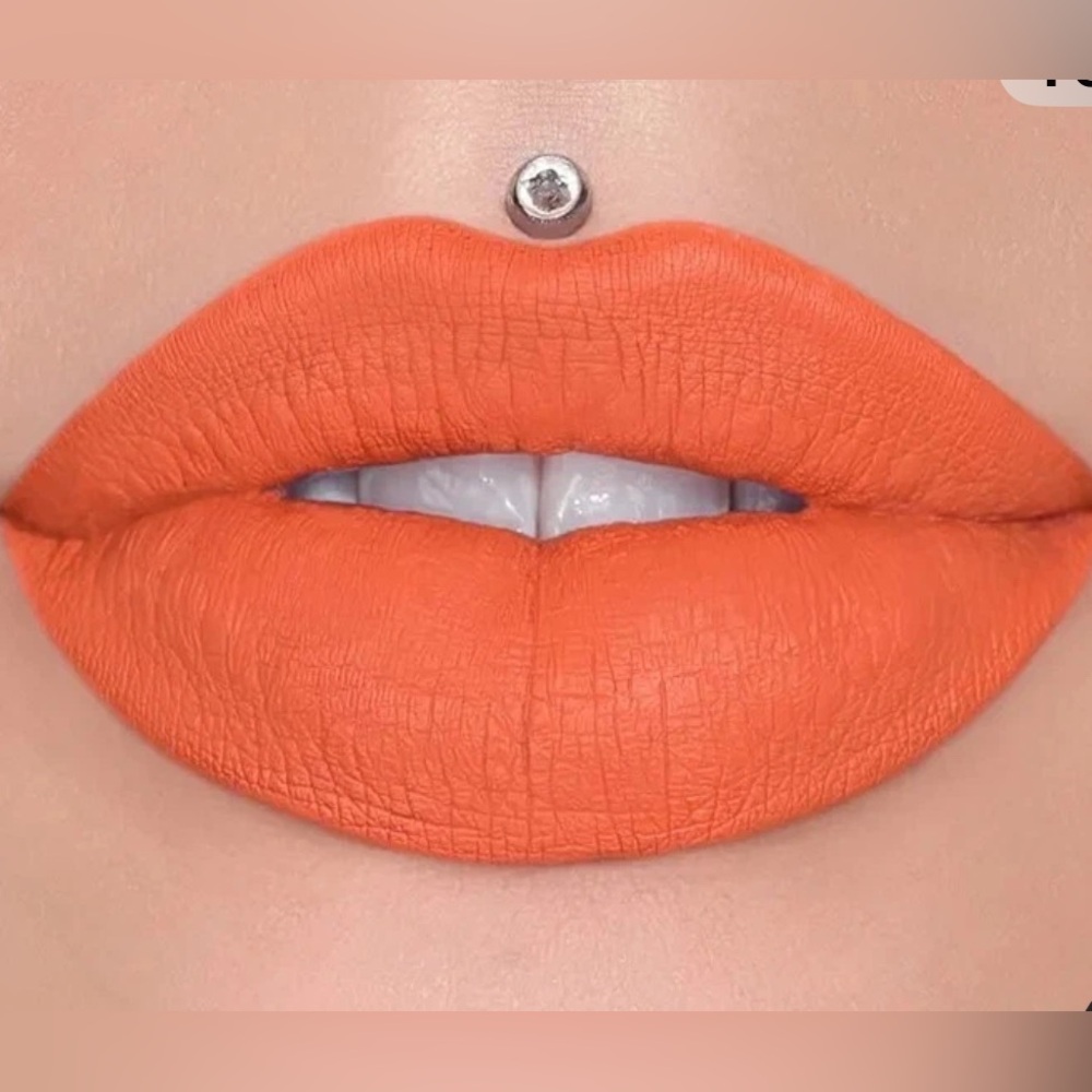 Jeffree Star TANGERINE QUEEN